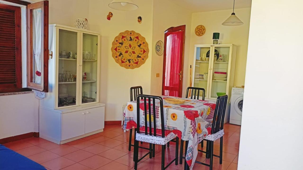 Apartamento Casa Rosa 1 Piano Isola Rossa Exterior foto